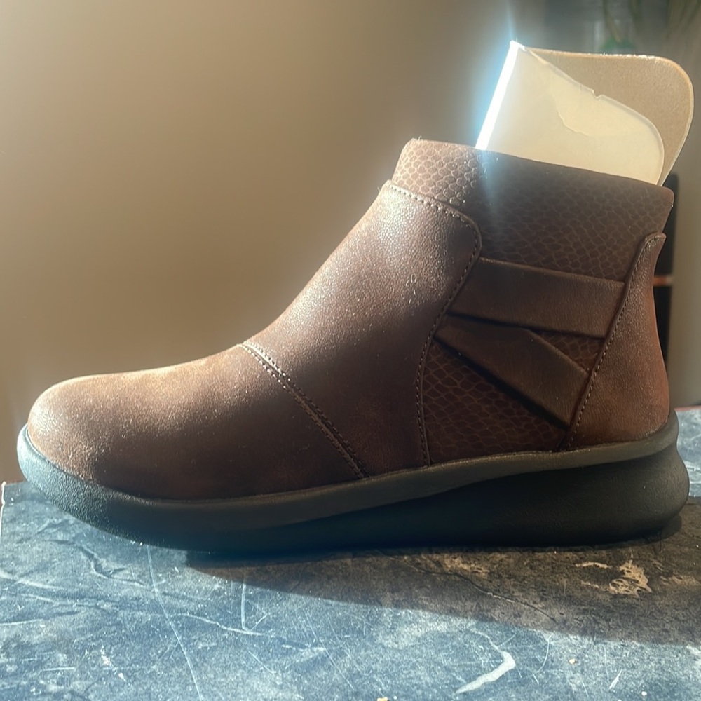 NWT Clark’s Sillian 2.0 High